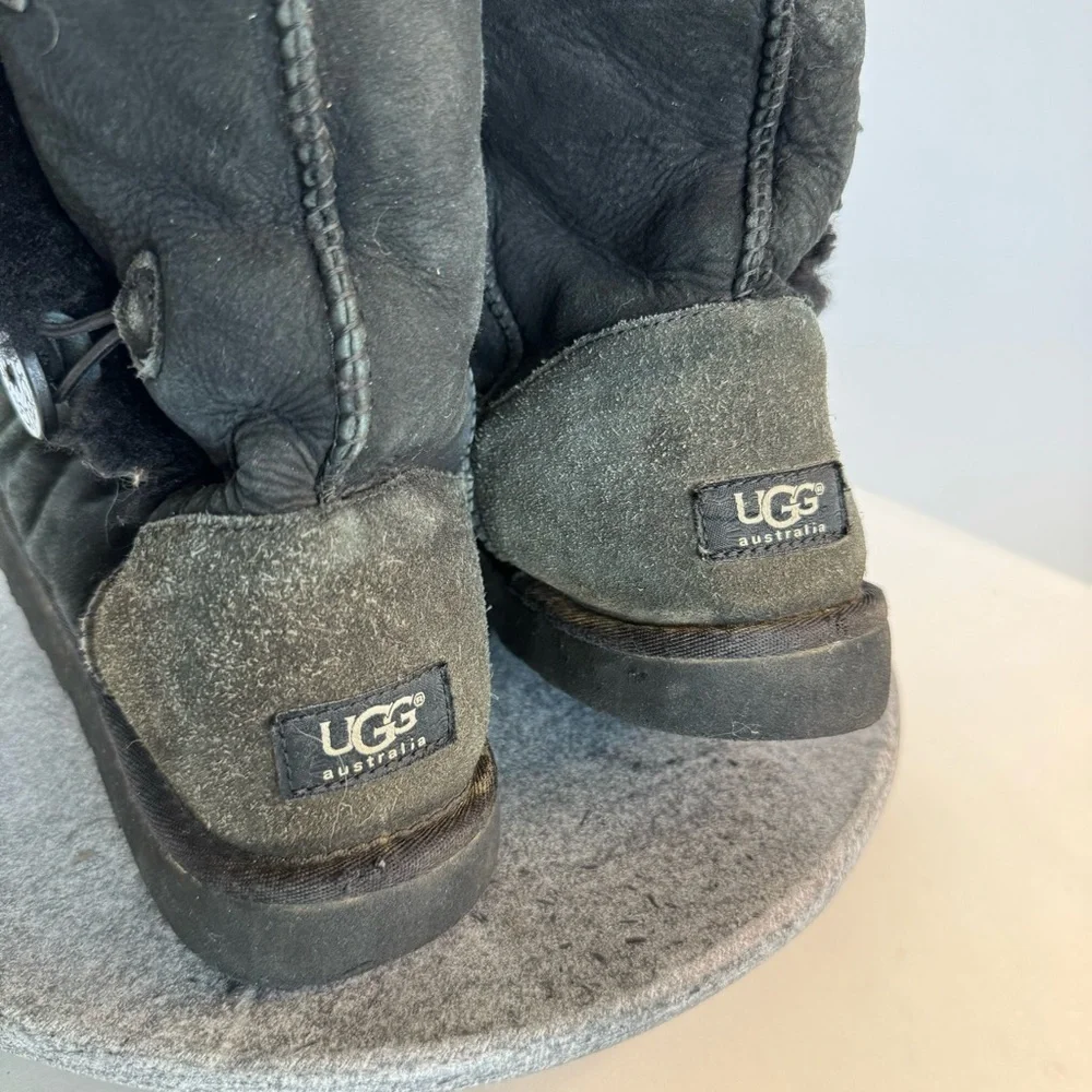Ugg Tall Triple Button Bailey Fur Lined Boots 10 Black